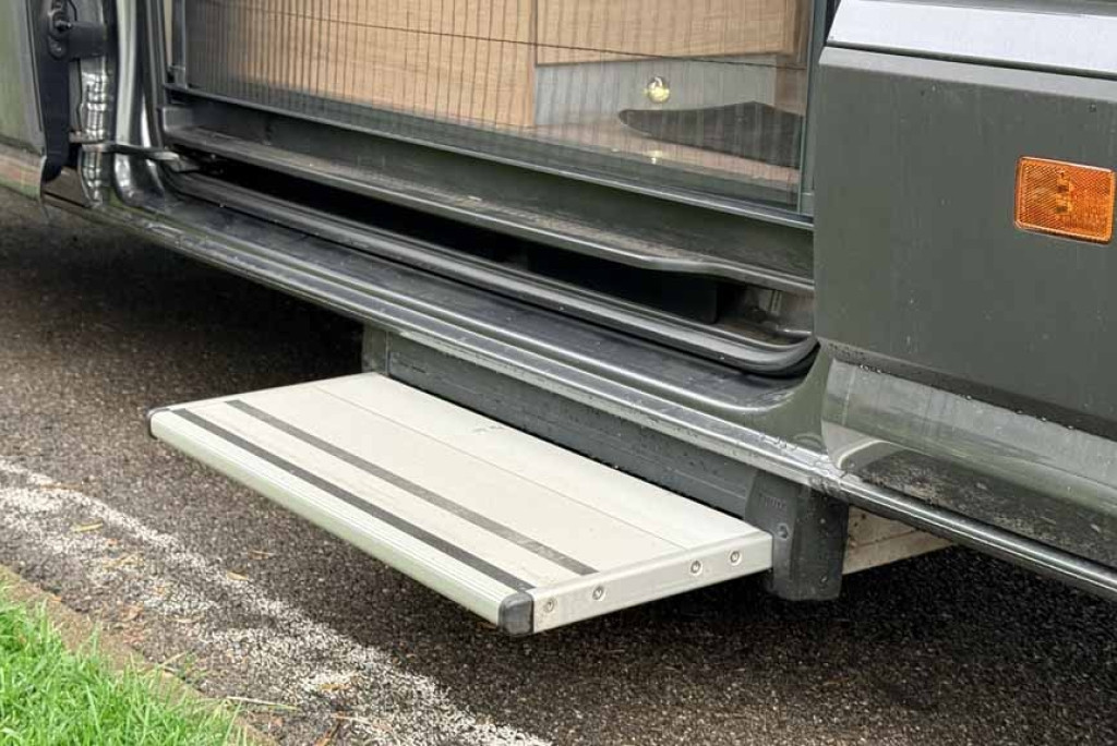 Knaus Boxdrive 680 ME - Il van con letti gemelli b