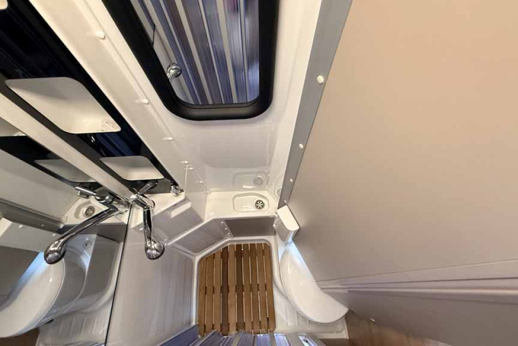 Knaus Boxdrive 680 ME - Il van con letti gemelli b