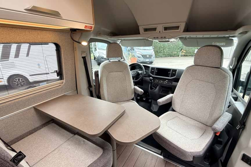 Knaus Boxdrive 680 ME - Il van con letti gemelli b