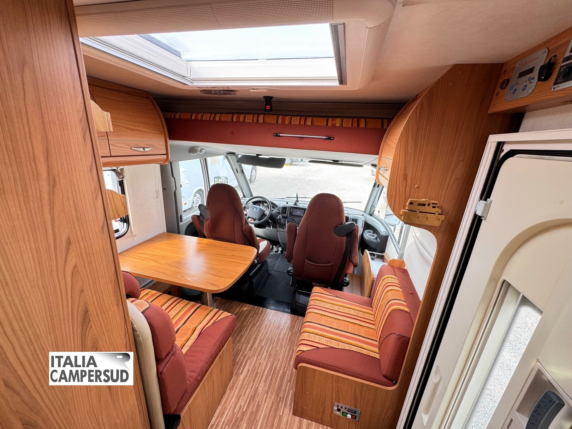 Camper Burstner Aviano I675 Garage Motorhome Fiat 