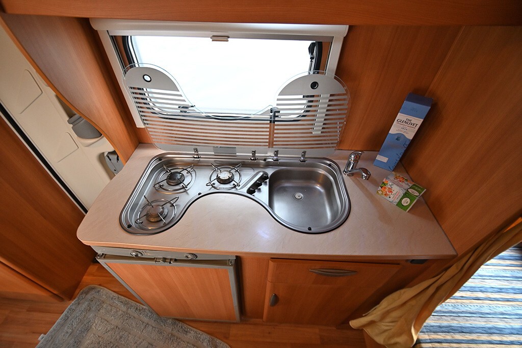 Chausson Flash S3 compatto con clima cabina