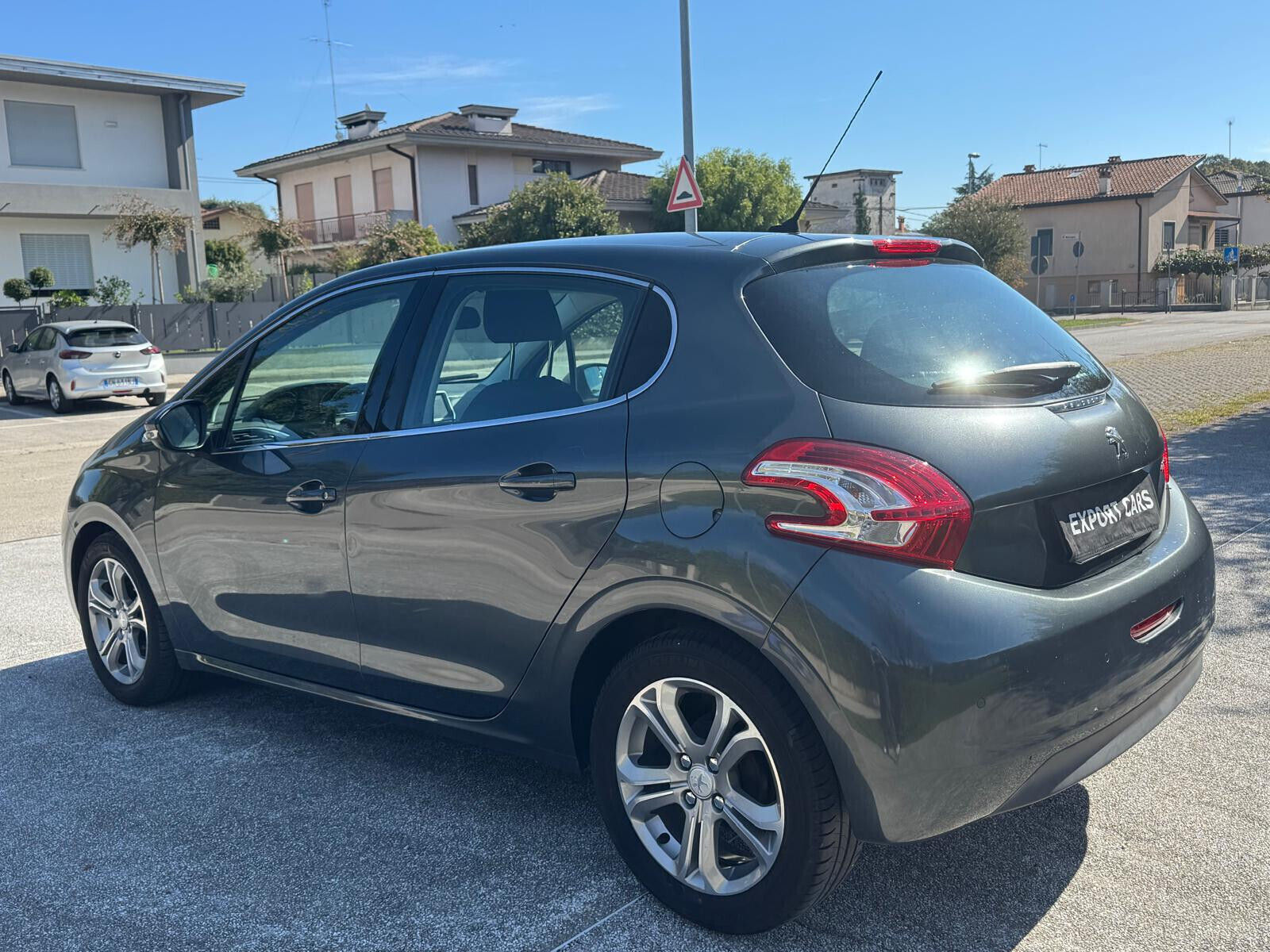 PEUGEOT 208 1.4 HDi 68 CV 5 Porte Allure – NAVIGATORE – 121.000 KM - dettaglio 7