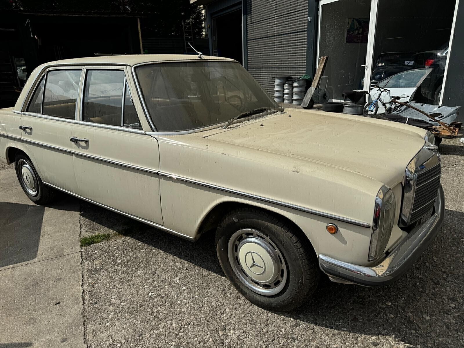Mercedes-benz 200 Mercedes-Benz 200 D (W115) – Anno 1972 - dettaglio 5