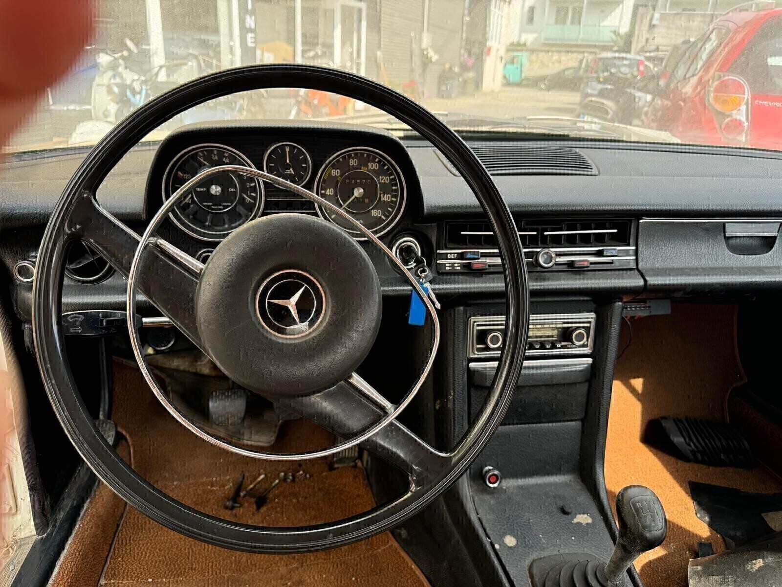 Mercedes-benz 200 Mercedes-Benz 200 D (W115) – Anno 1972 - dettaglio 7