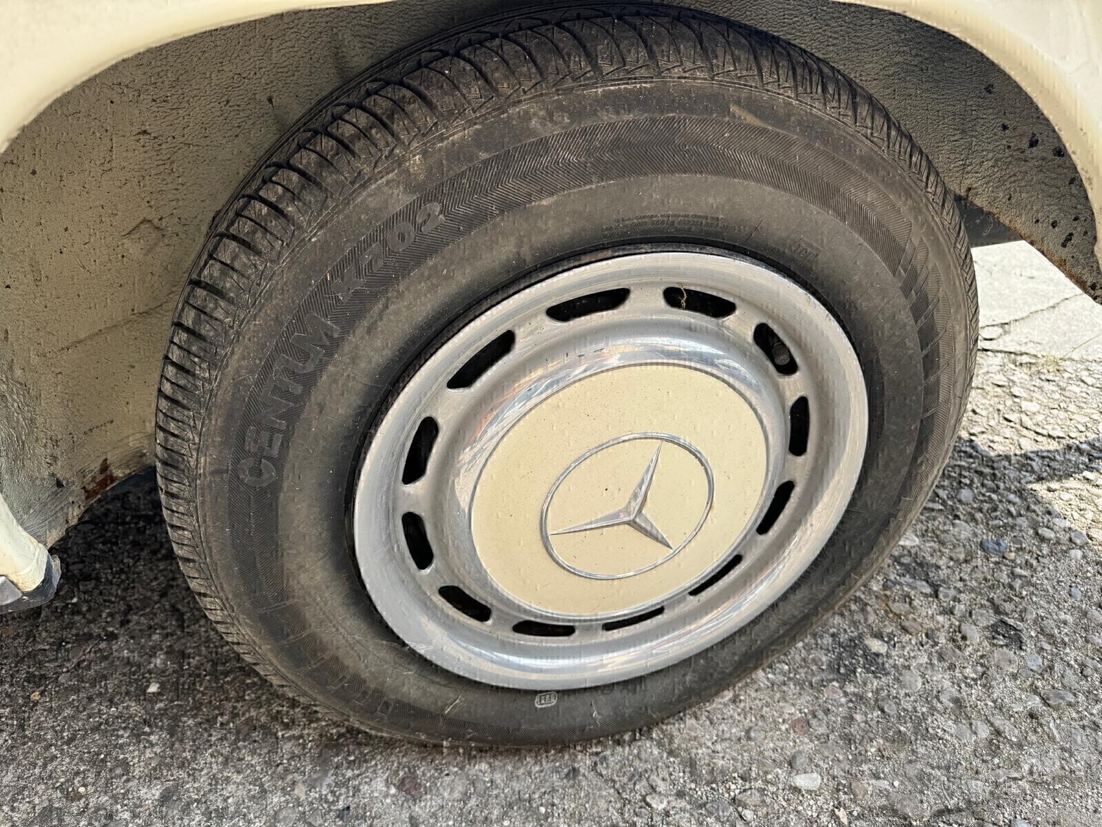 Mercedes-benz 200 Mercedes-Benz 200 D (W115) – Anno 1972 - dettaglio 11