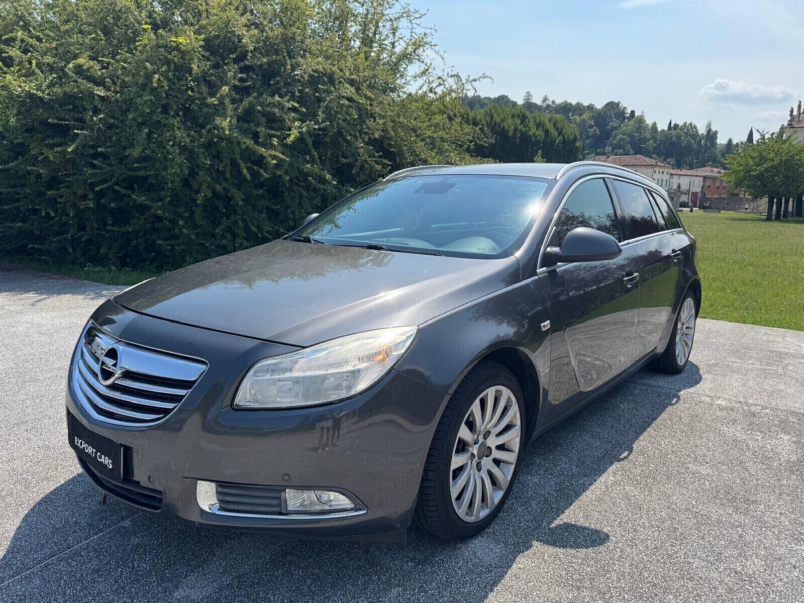 Opel Insignia 2.0 CDTI Sports Tourer Cosmo - veicolo in vendita da Export Cars
