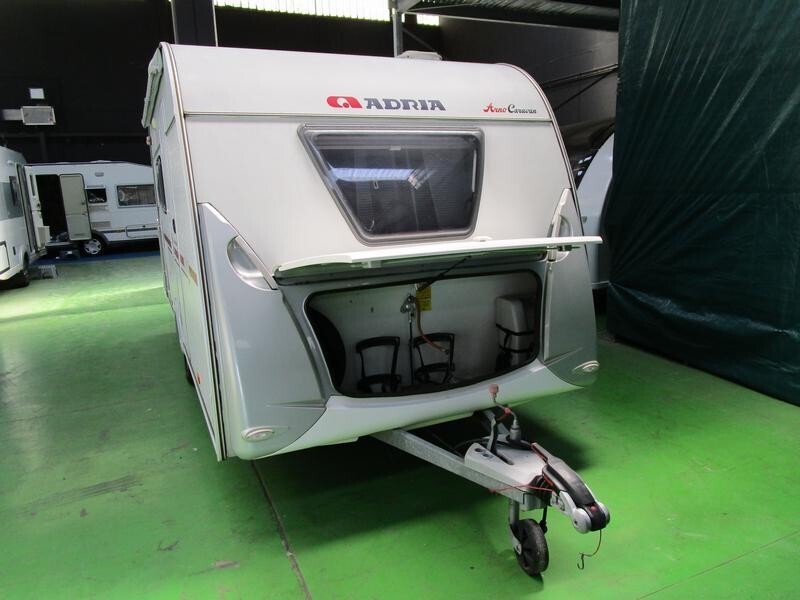 Adria Aviva 420L 4 letti meno di 6m 1100kg - 2016
