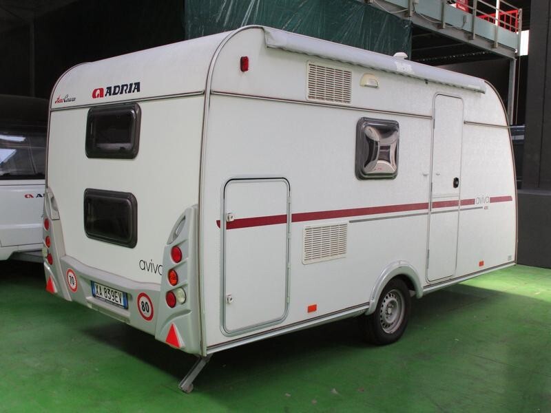 Adria Aviva 420L 4 letti meno di 6m 1100kg - 2016
