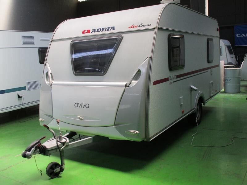 Adria Aviva 420L 4 letti meno di 6m 1100kg - 2016