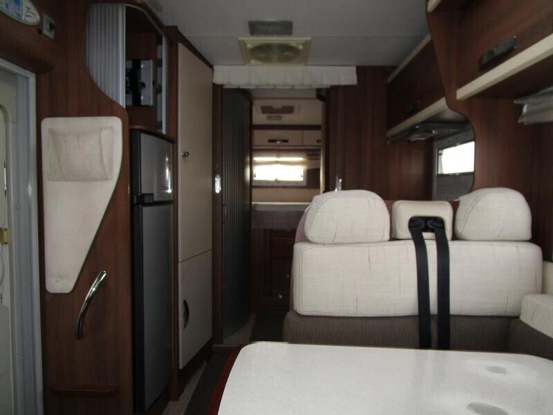 McLouis 636G con garage, Euro5 meno di 7m - 2011