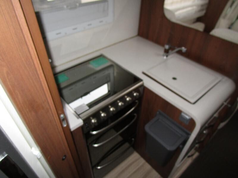McLouis 636G con garage, Euro5 meno di 7m - 2011