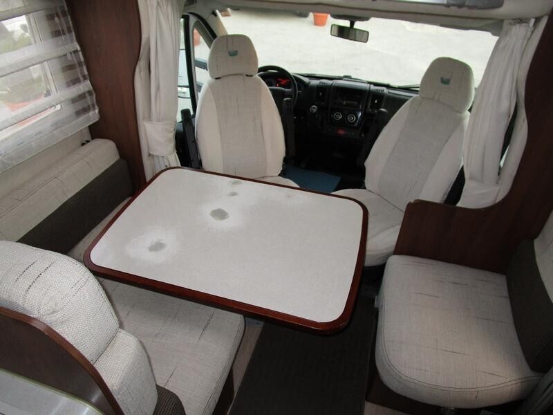 McLouis 636G con garage, Euro5 meno di 7m - 2011