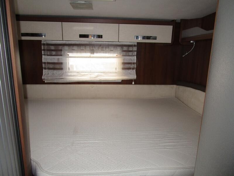 McLouis 636G con garage, Euro5 meno di 7m - 2011