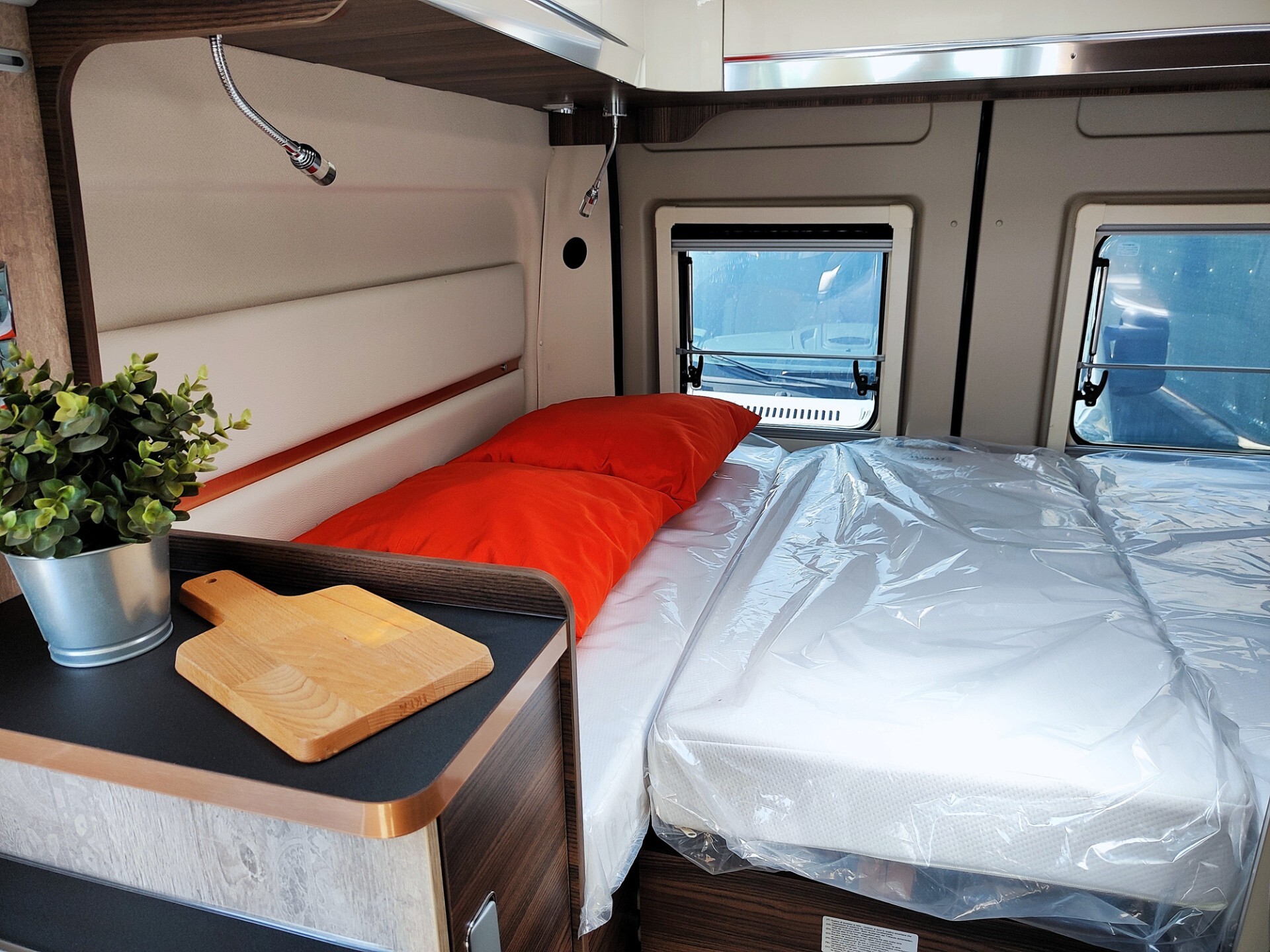 Laika Ecovip 540 - Furgonato 2 posti letto