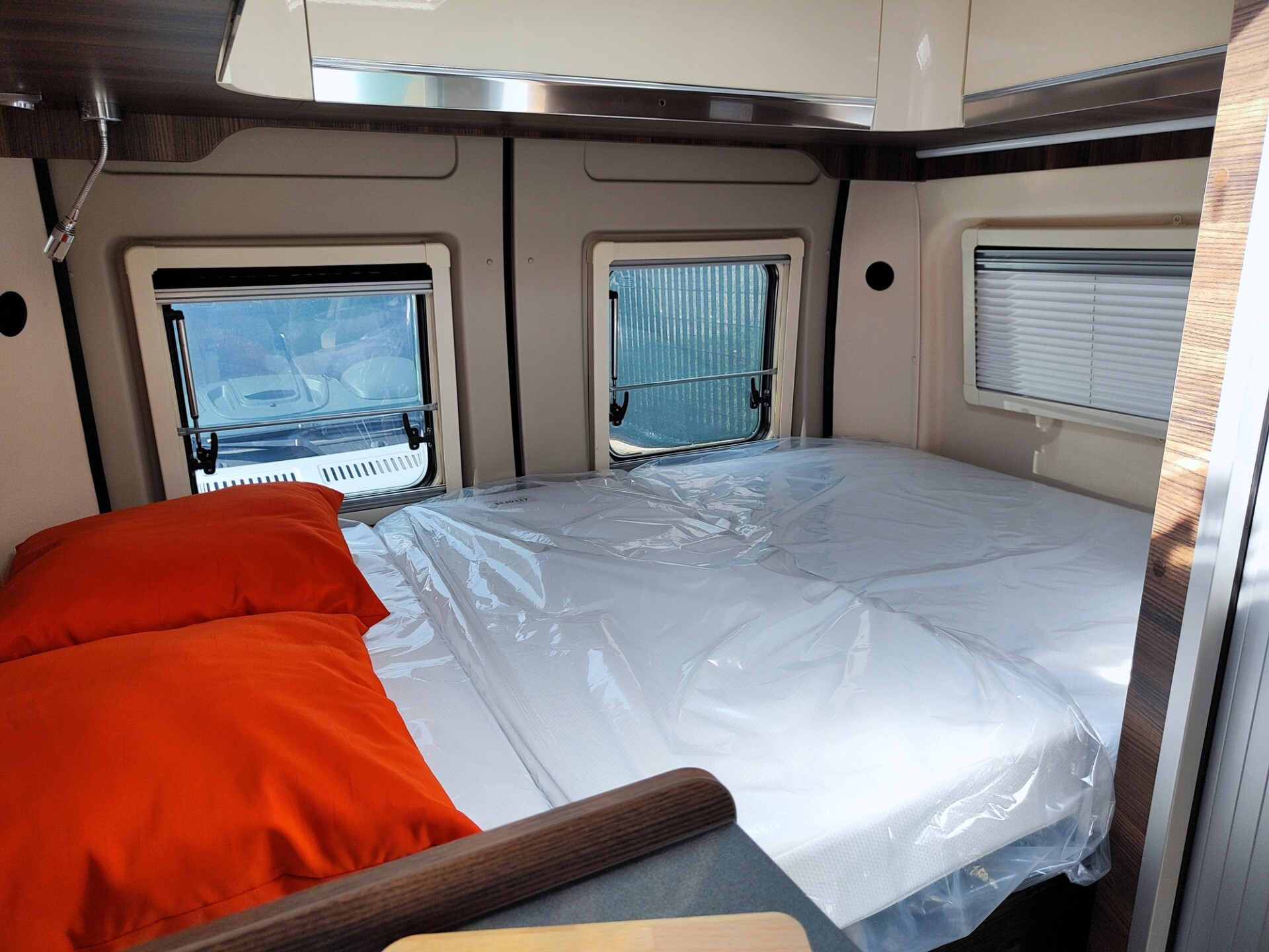 Laika Ecovip 540 - Furgonato 2 posti letto