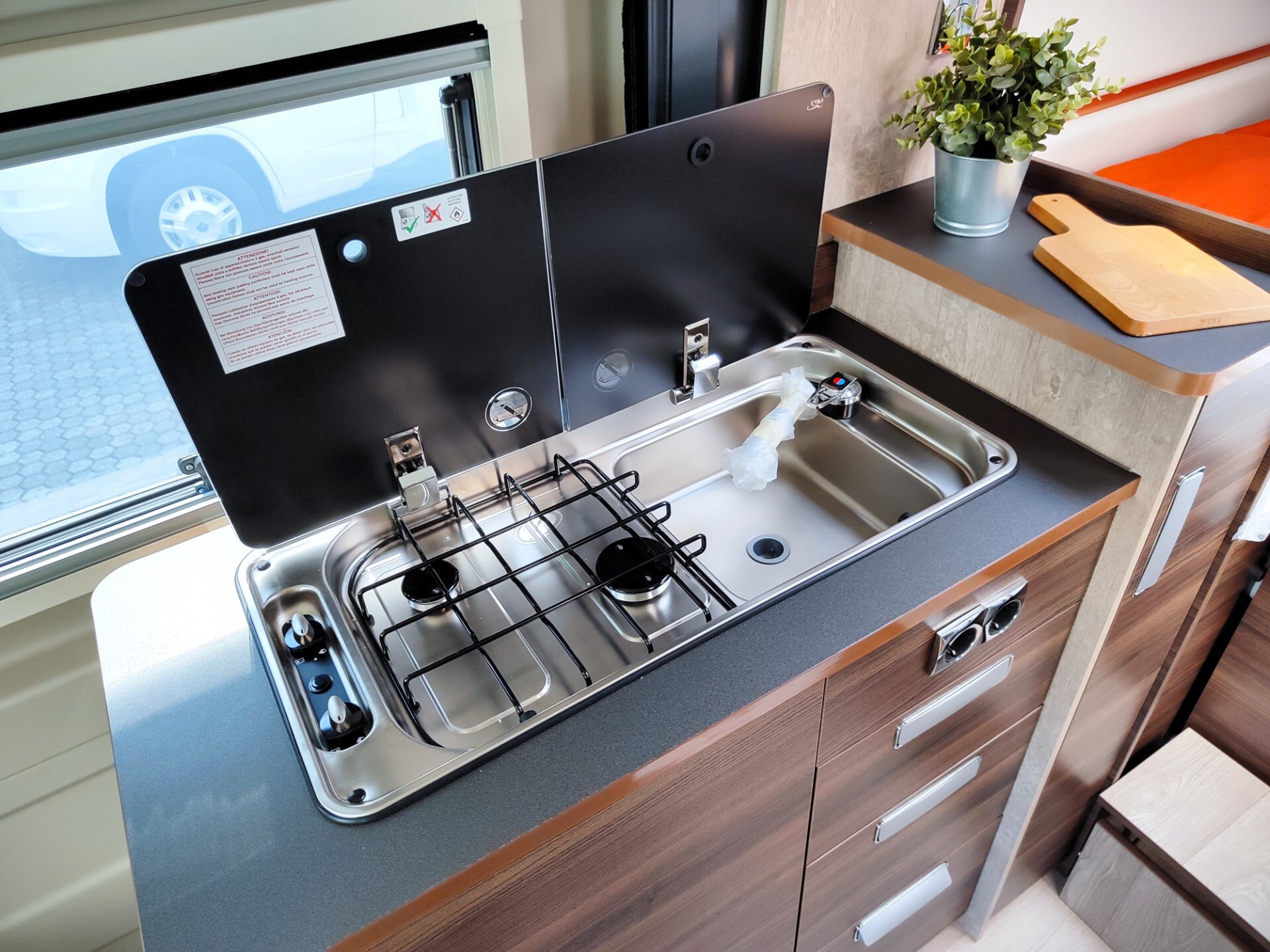 Laika Ecovip 540 - Furgonato 2 posti letto
