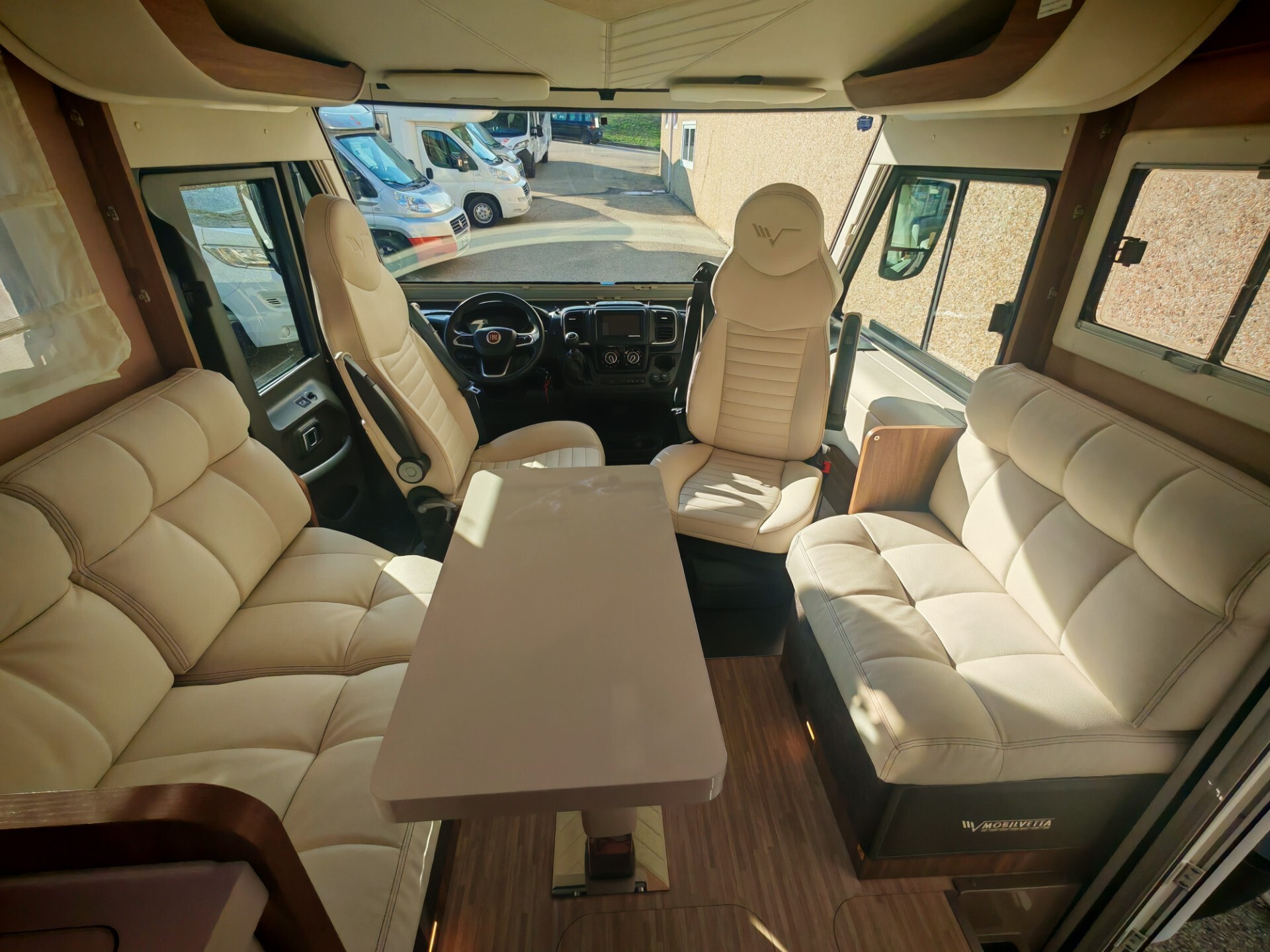 Mobilvetta K-YACHT TEKNO LINE