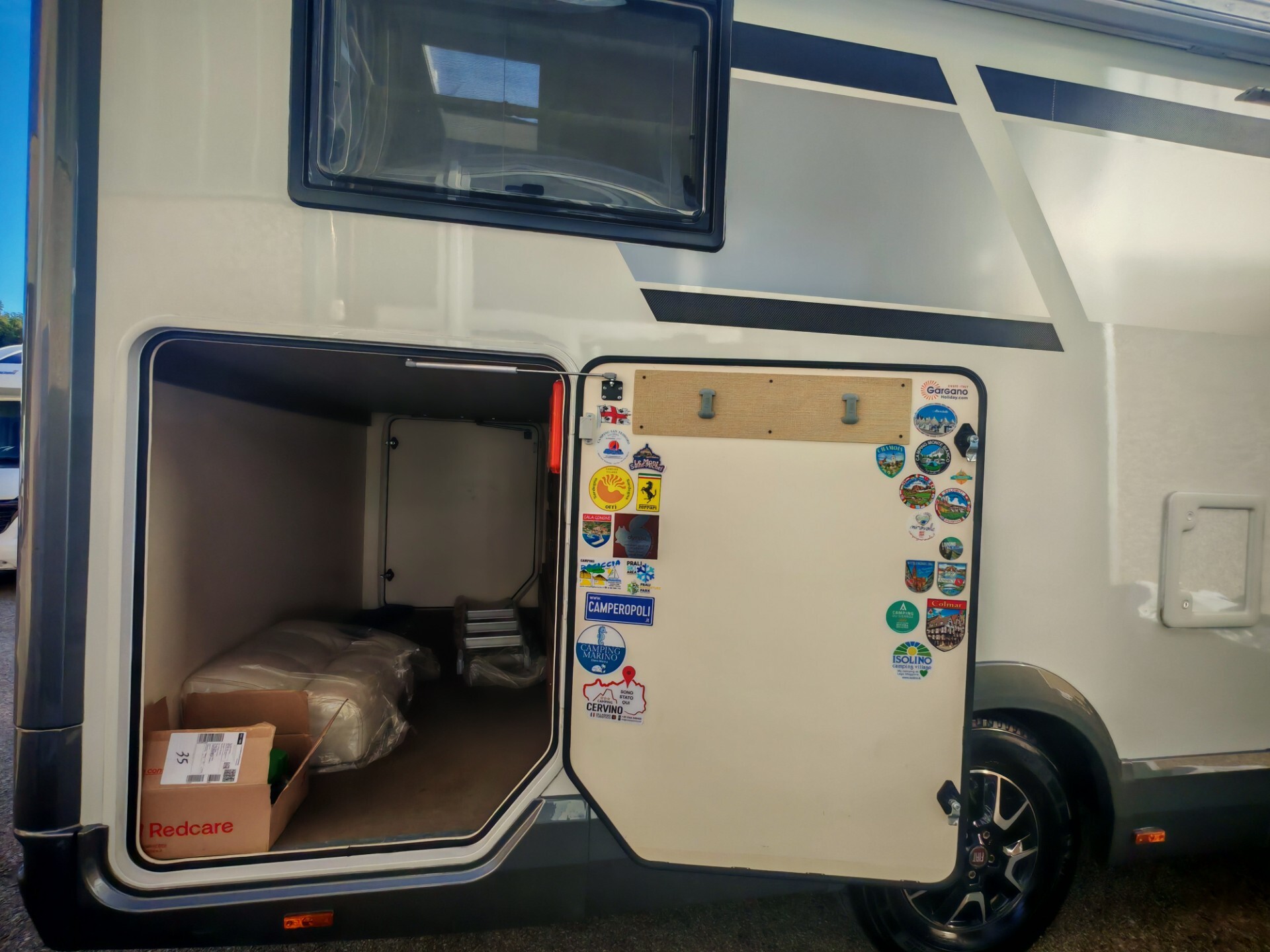Mobilvetta K-YACHT TEKNO LINE